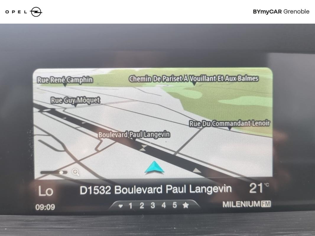 Alfa Romeo Stelvio - Photo 16