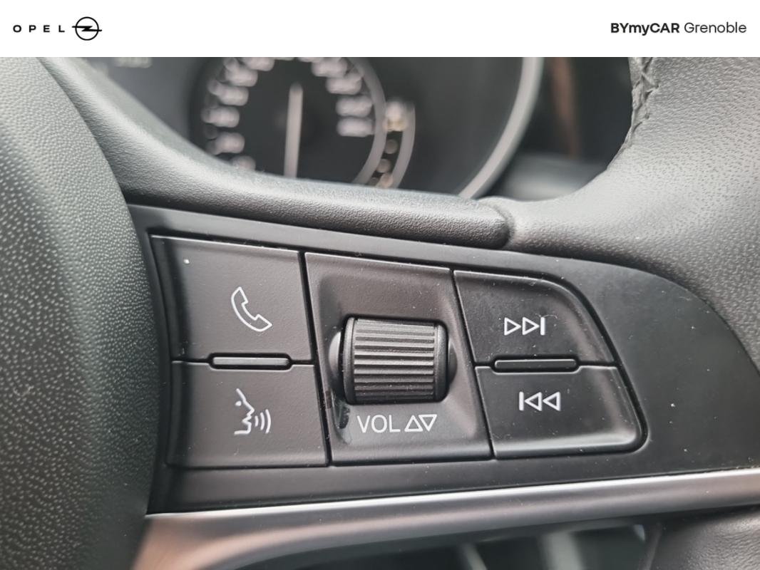 Alfa Romeo Stelvio - Photo 18
