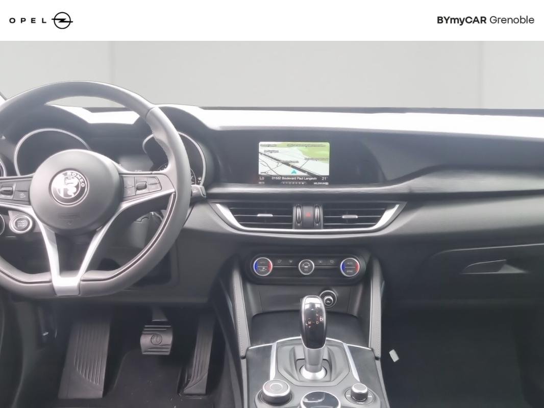 Alfa Romeo Stelvio - Photo 9