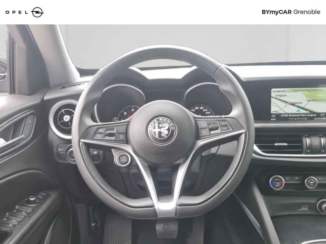 Alfa Romeo Stelvio - Photo 10