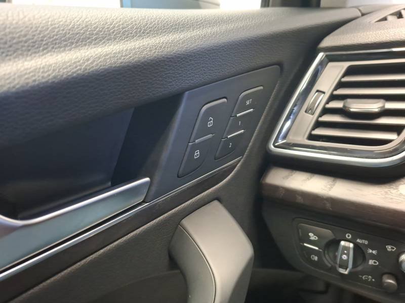 Audi Q5 - Photo 19