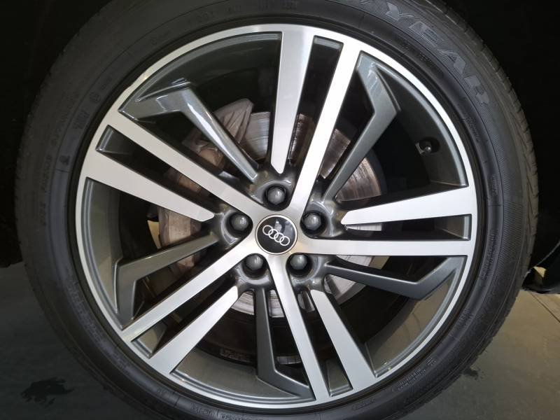 Audi Q5 - Photo 6