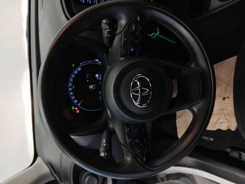 Toyota aygo x - Photo 21
