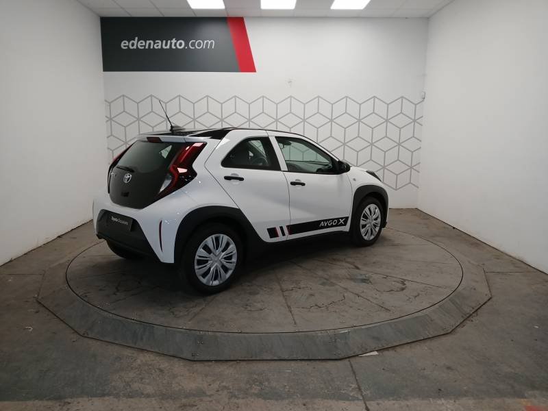 Toyota aygo x - Photo 5