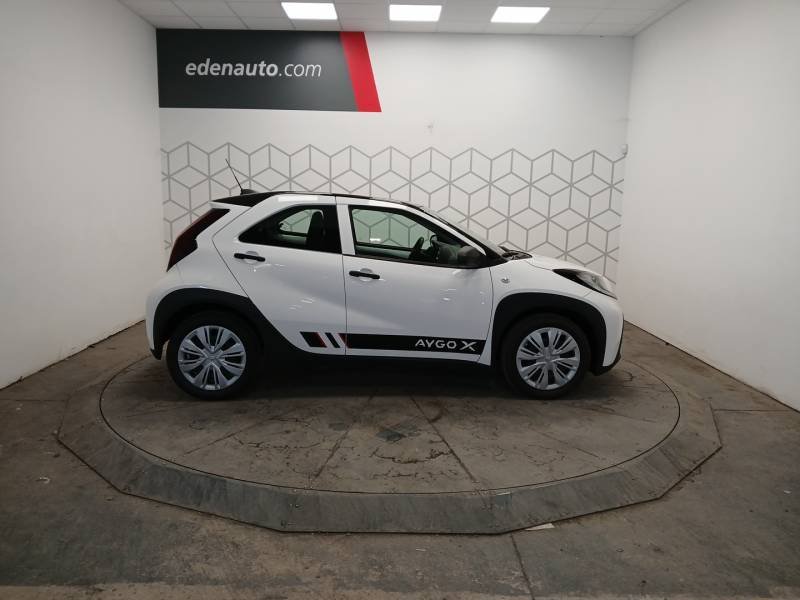 Toyota aygo x - Photo 6