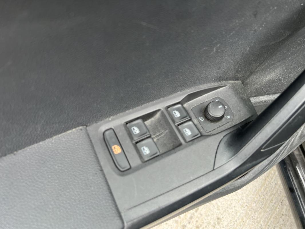 Seat Ibiza - Photo 16