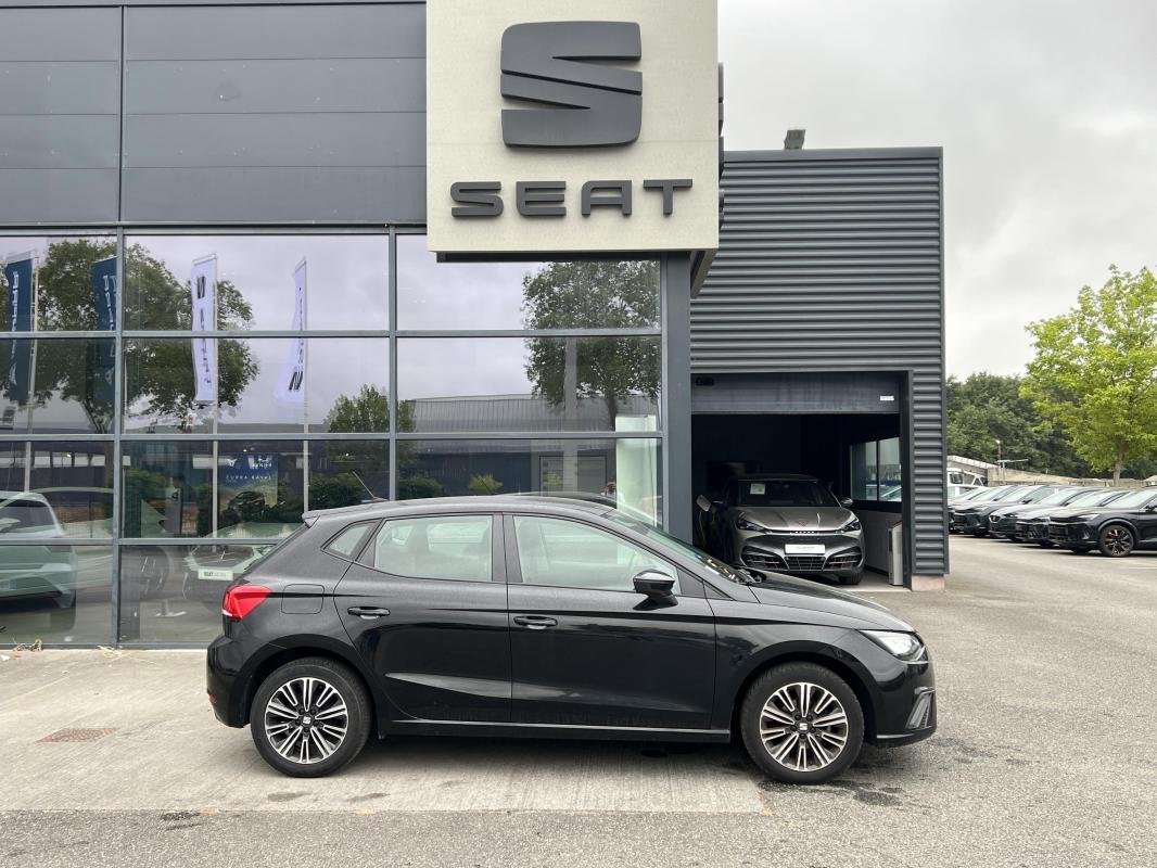Seat Ibiza - Photo 2