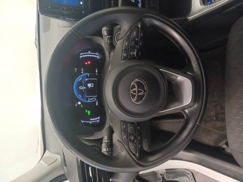 Toyota Yaris - Photo 22