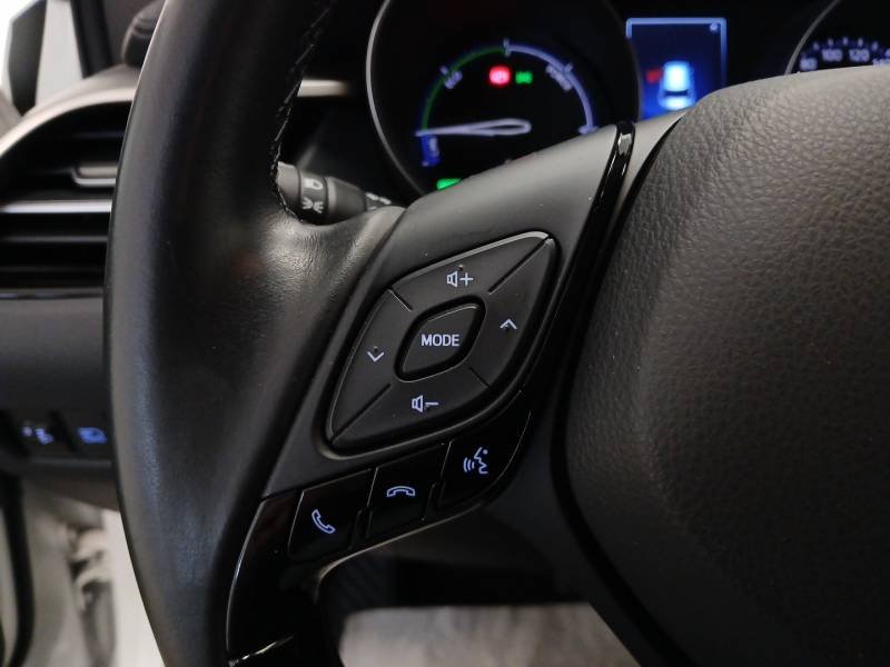 Toyota C-HR - Photo 18