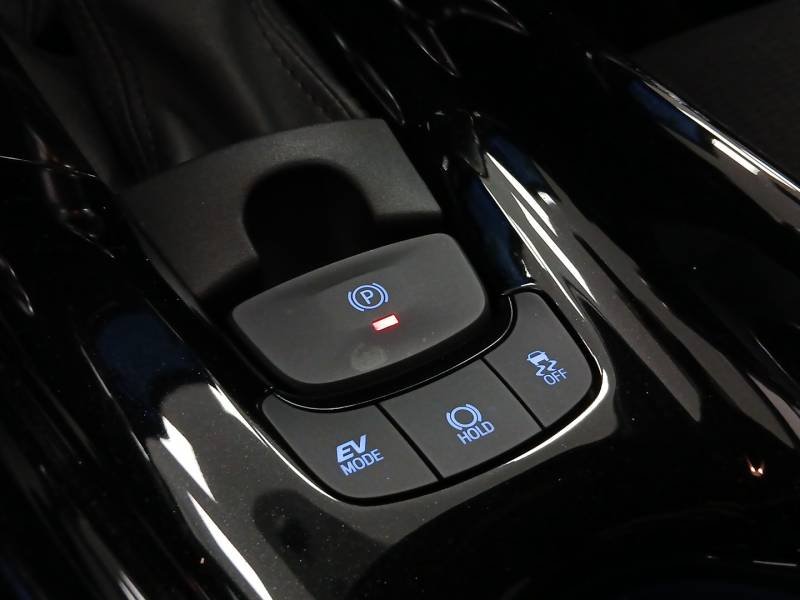 Toyota C-HR - Photo 22