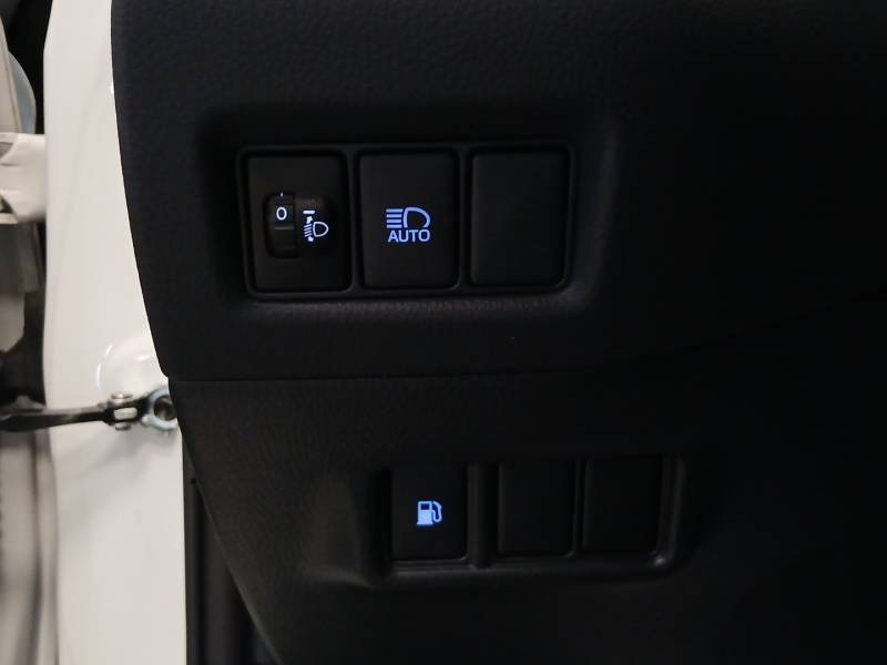 Toyota C-HR - Photo 28