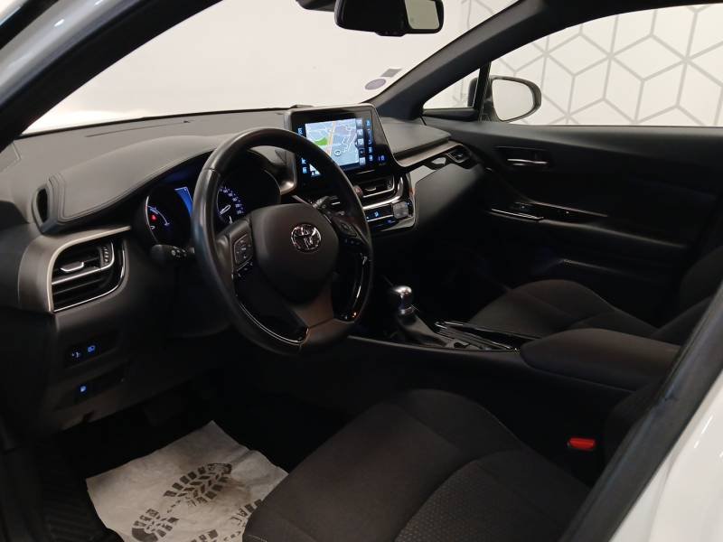 Toyota C-HR - Photo 10
