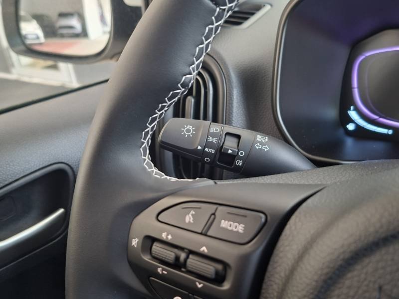 Kia Picanto - Photo 14