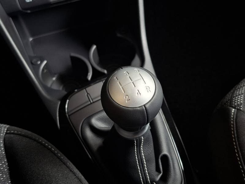 Kia Picanto - Photo 22
