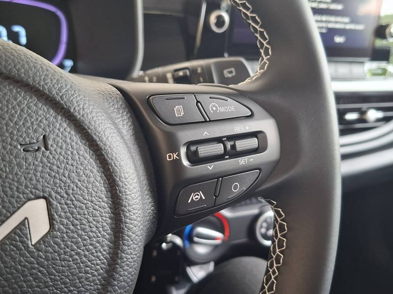 Kia Picanto - Photo 18