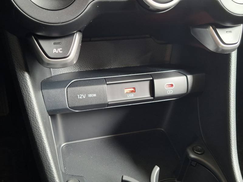 Kia Picanto - Photo 21