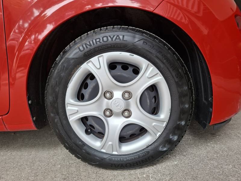Kia Picanto - Photo 12