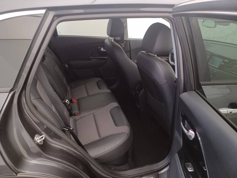 Kia Niro - Photo 15
