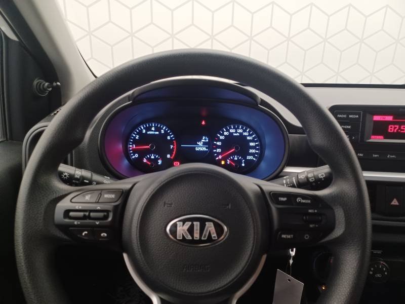 Kia Picanto - Photo 22