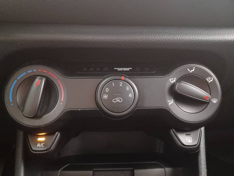 Kia Picanto - Photo 27