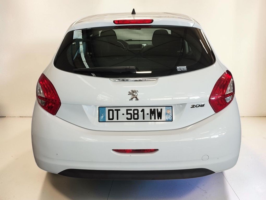Peugeot 208 - Photo 5