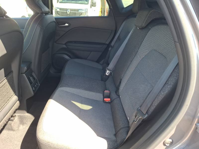 Renault Captur - Photo 11