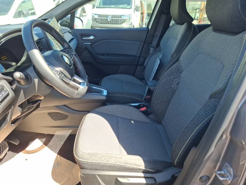 Renault Captur - Photo 10
