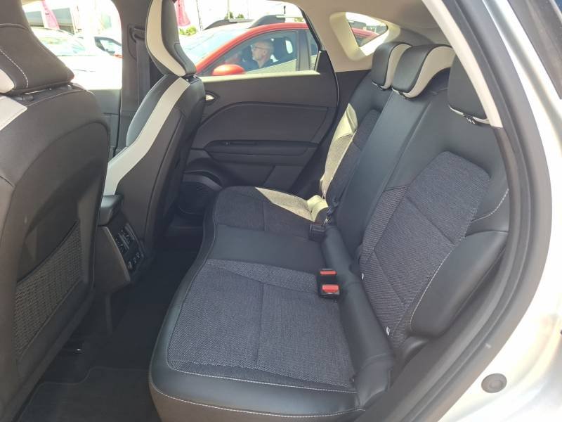 Renault Captur - Photo 11