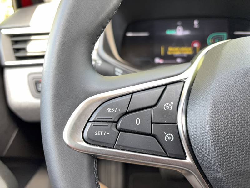 Renault Clio - Photo 31