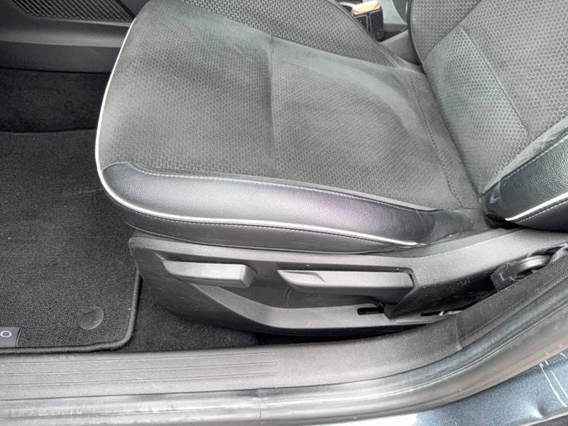 Renault Clio - Photo 23