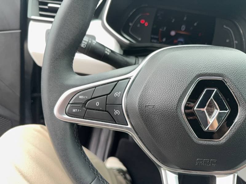 Renault Clio - Photo 24