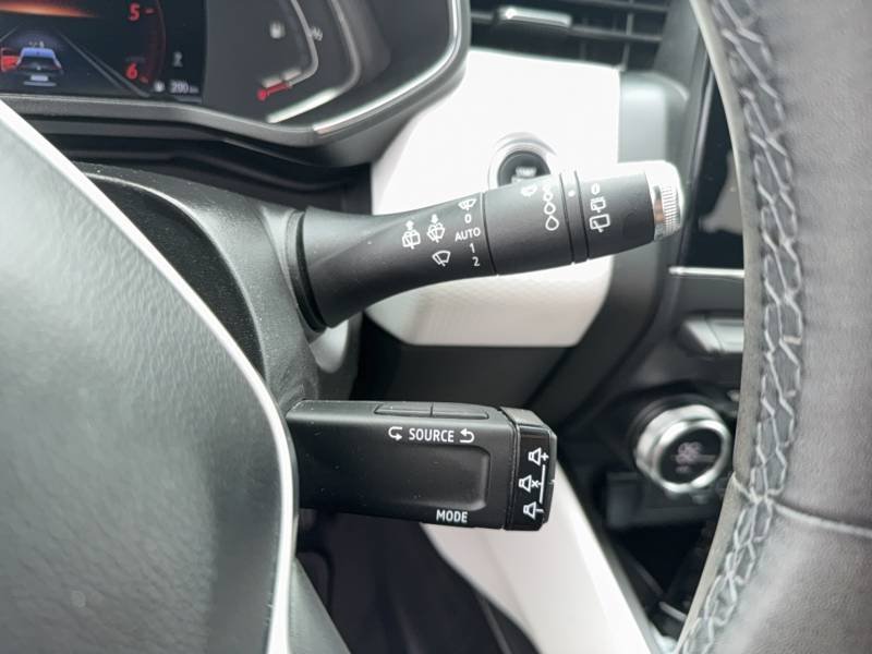 Renault Clio - Photo 27