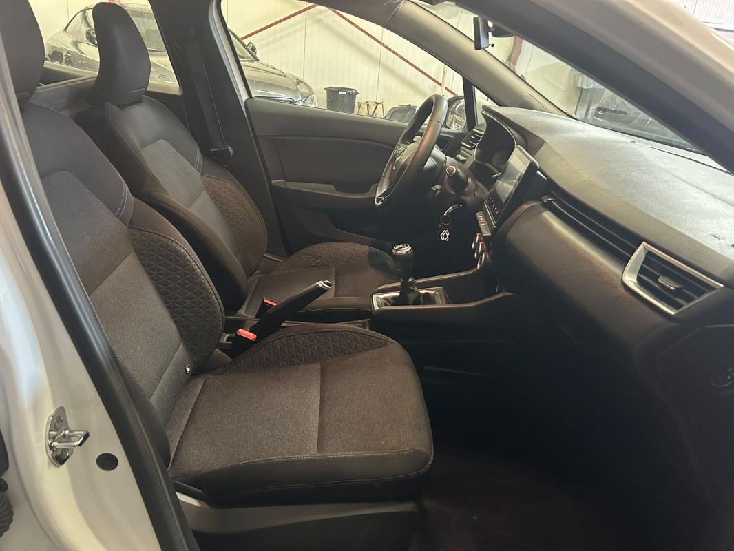 Renault Clio - Photo 11