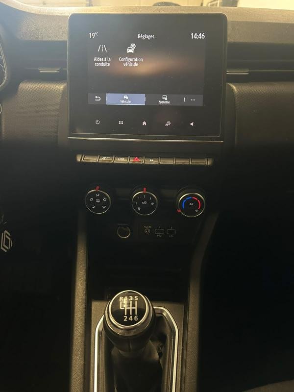 Renault Clio - Photo 16