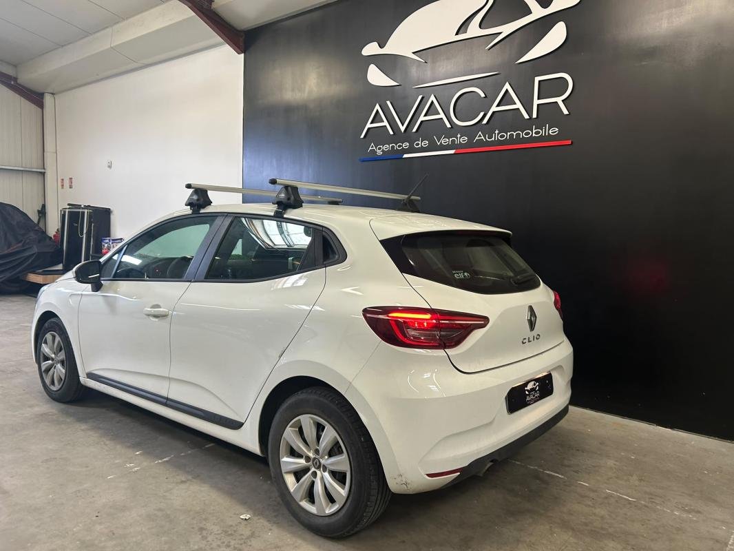 Renault Clio - Photo 3