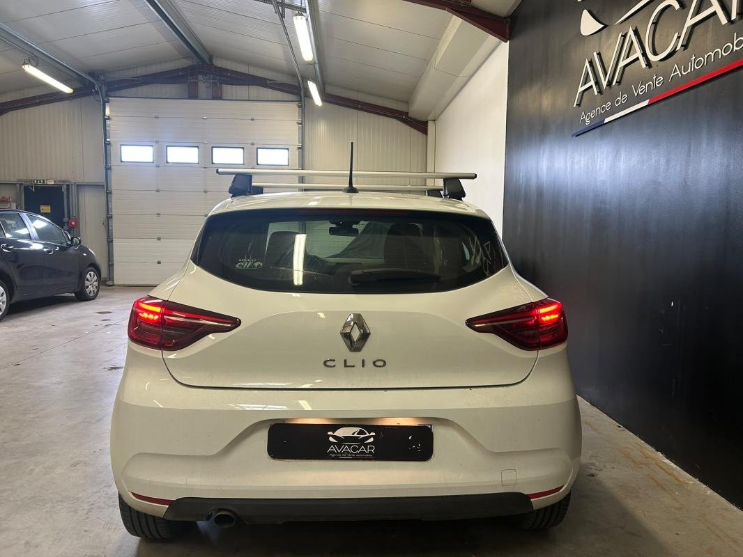 Renault Clio - Photo 4