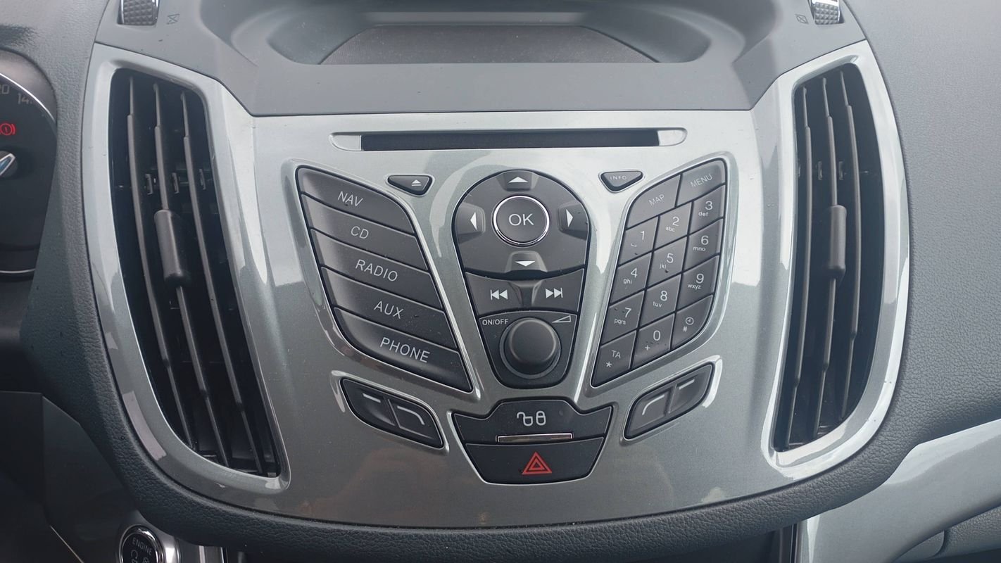 Ford C-Max - Photo 13