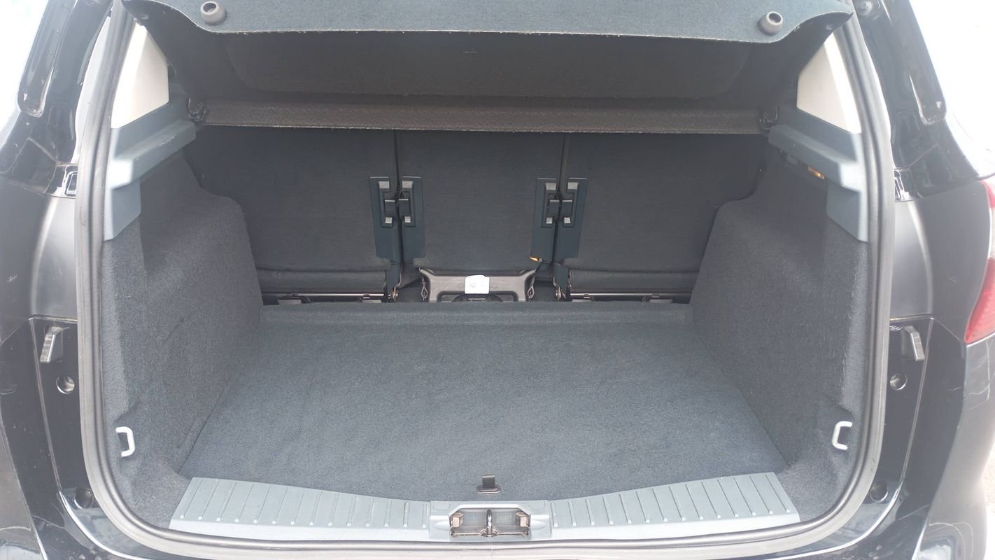 Ford C-Max - Photo 14