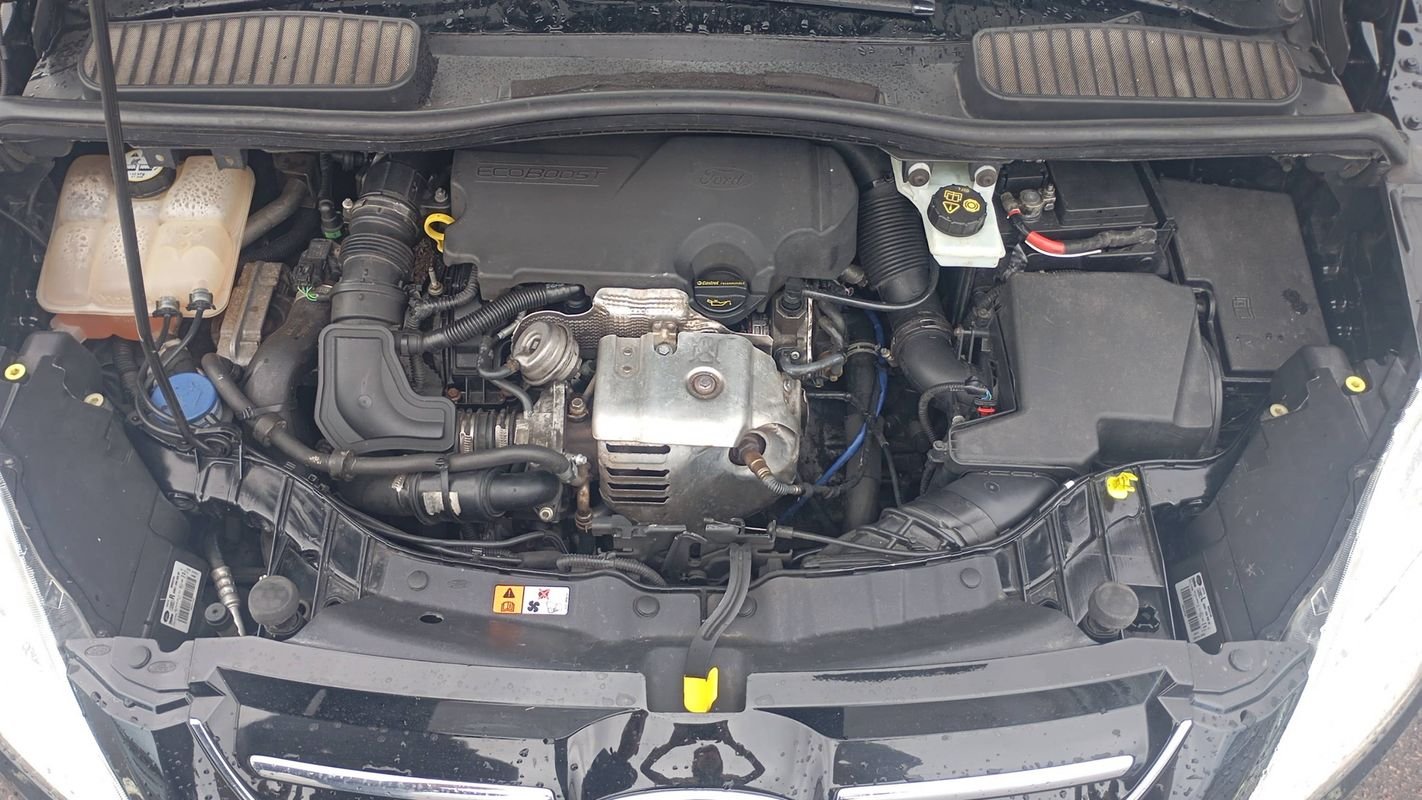 Ford C-Max - Photo 15