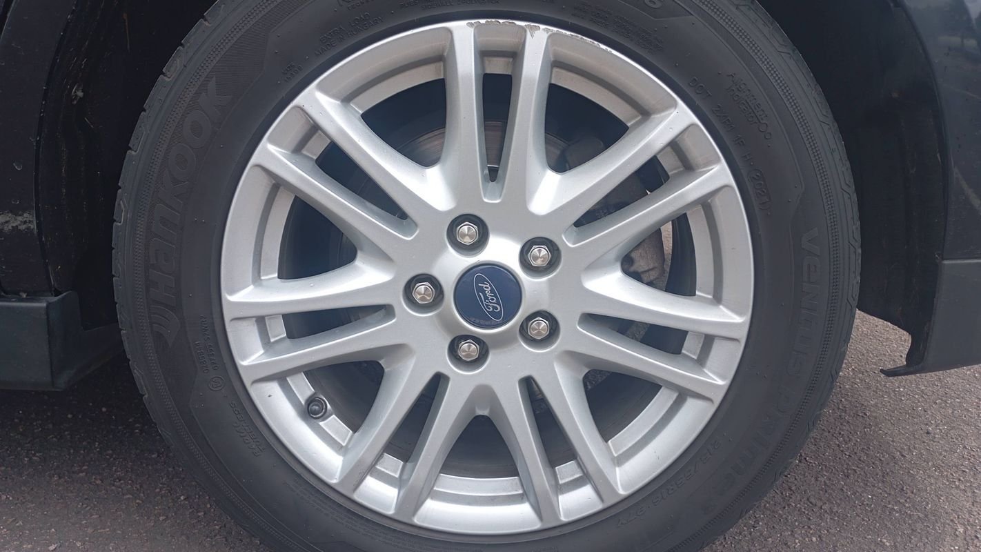 Ford C-Max - Photo 19