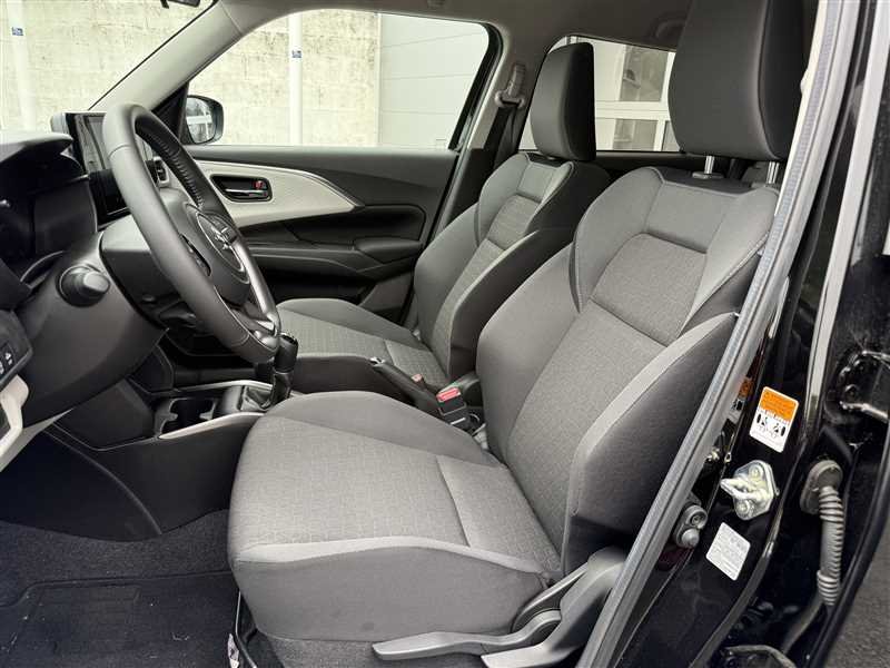 Suzuki Swift - Photo 6