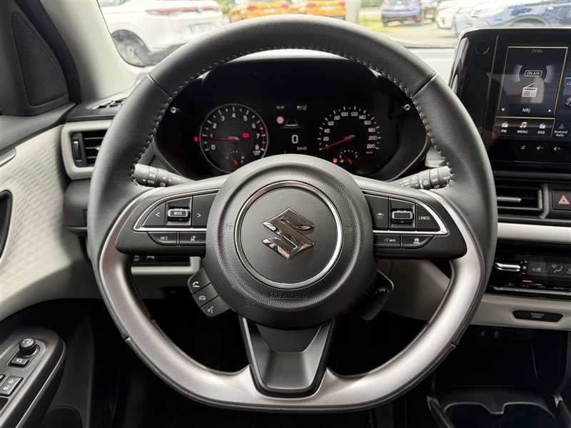Suzuki Swift - Photo 8