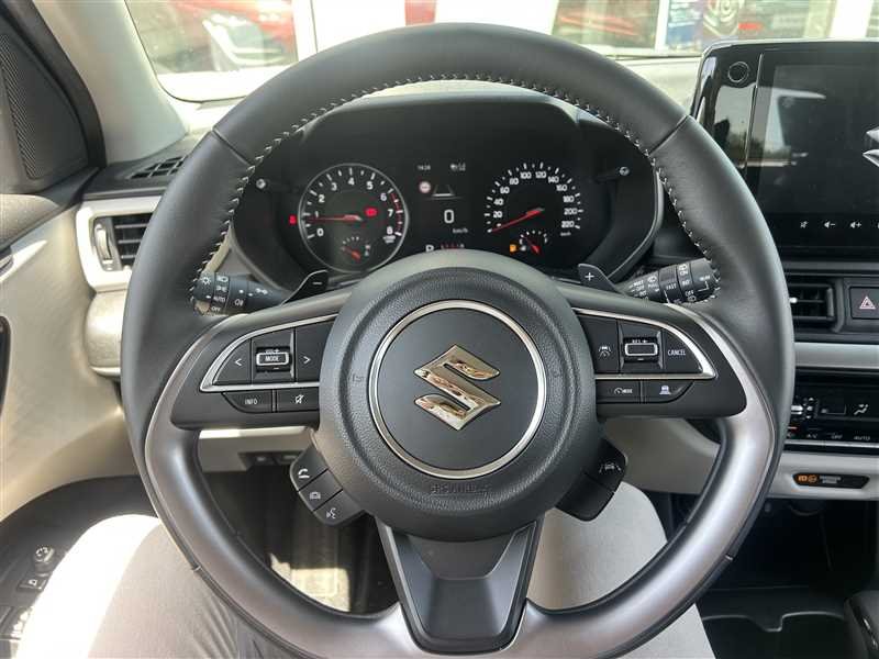 Suzuki Swift - Photo 11