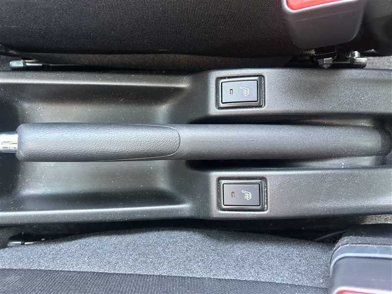 Suzuki Swift - Photo 13