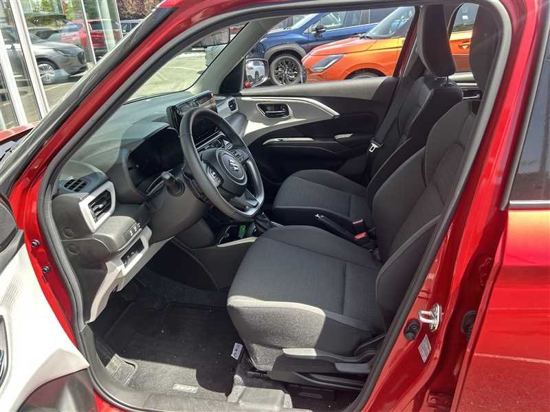 Suzuki Swift - Photo 15