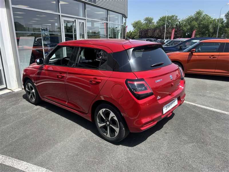 Suzuki Swift - Photo 9