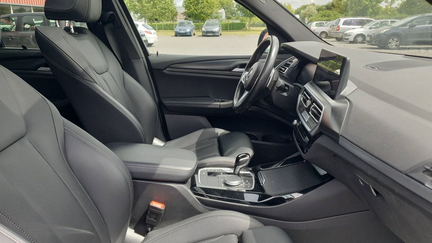 BMW X3 - Photo 25