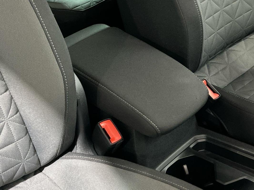 Volkswagen Tiguan - Photo 12