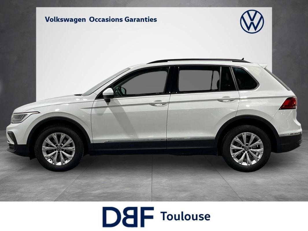 Volkswagen Tiguan - Photo 2
