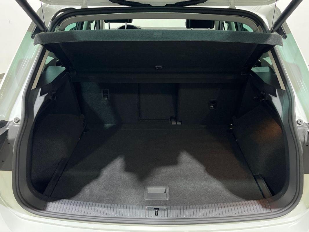 Volkswagen Tiguan - Photo 31